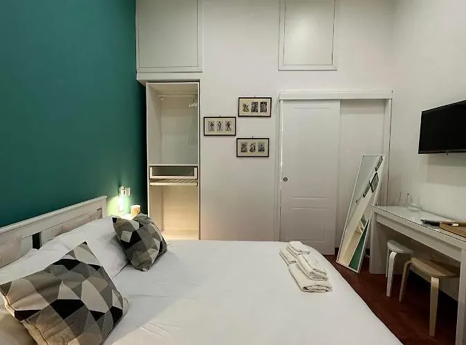 Bed and Breakfast La stanza di Eleonora Napoli